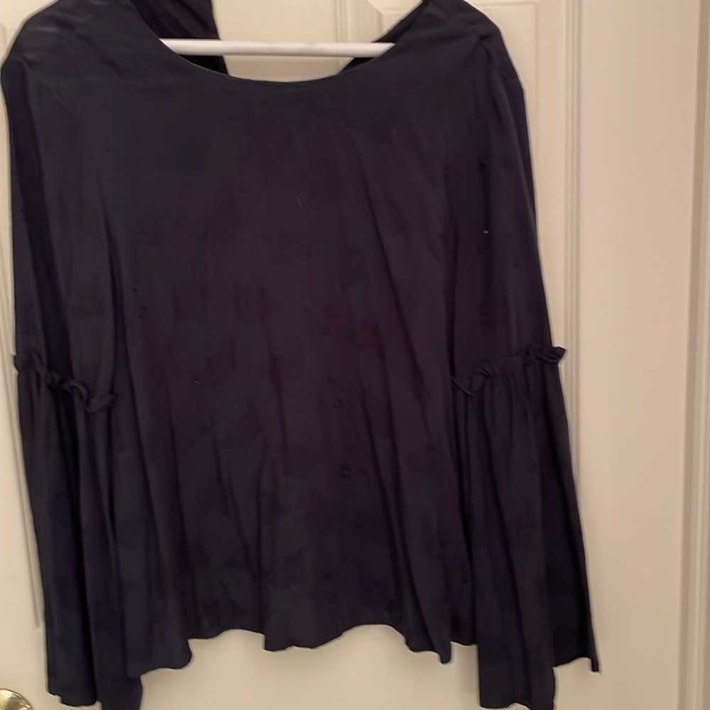 Top shop size 6 navy dressy top